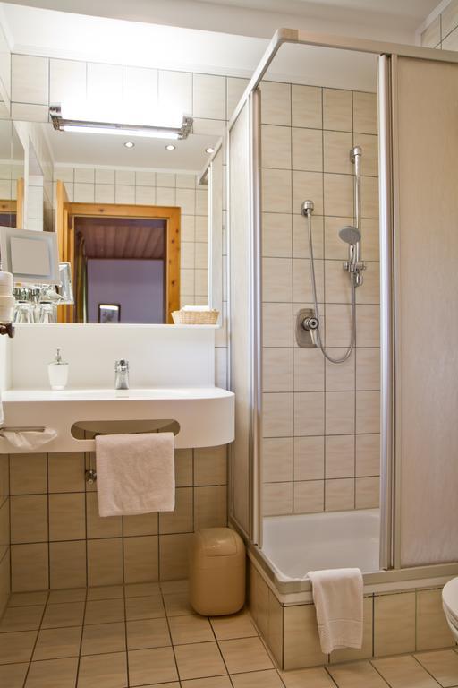 Gasthof-Hotel Bramosen Weyregg Kamer foto