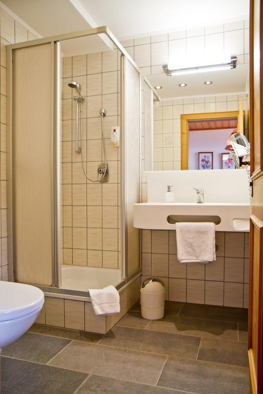 Gasthof-Hotel Bramosen Weyregg Kamer foto